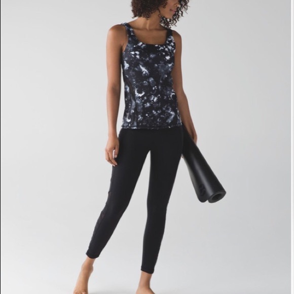 Lululemon Rise and Flow Leggings - Picture 3 of 11